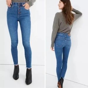Madewell 10" High-Rise Skinny Jeans in Mackey Wash